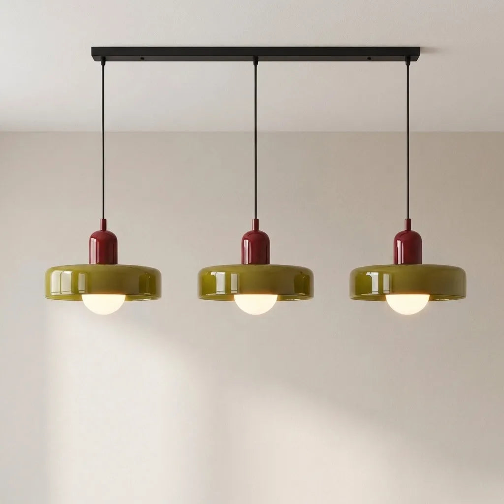 Lampada a sospensione con tre paralumi arrotondati in vetro e design lineare Bauhaus