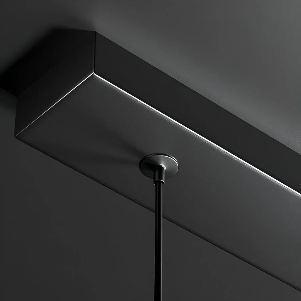 Lámpara colgante con pantalla de vidrio esculpida y resplandor LED en capas