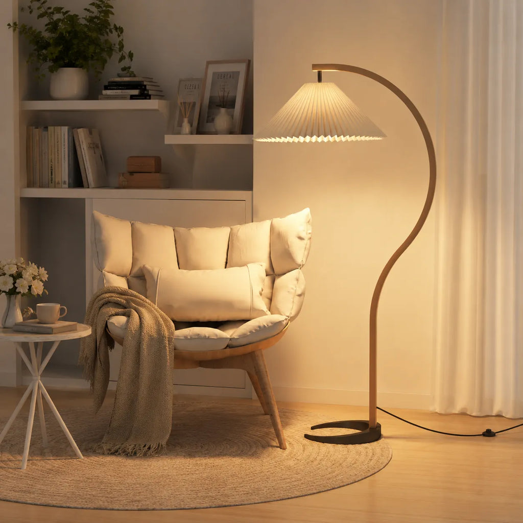 Living Room Floor Lamp with Natural Beech Wood Stem and Linen Shade
