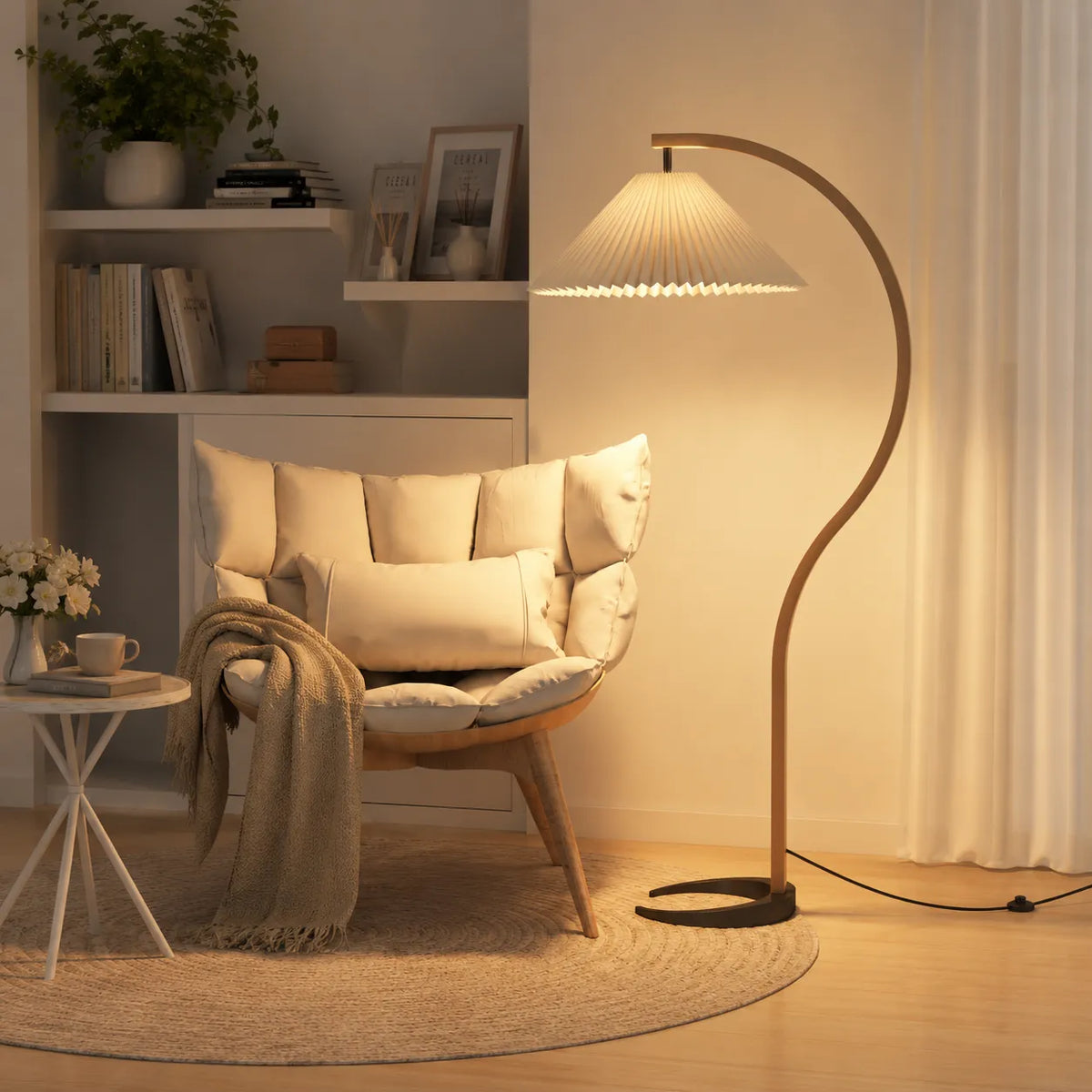 Living Room Floor Lamp with Natural Beech Wood Stem and Linen Shade