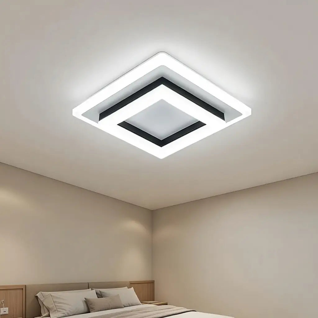 Quadratische LED-Deckenleuchte mit geschichtetem geometrischem Rahmen