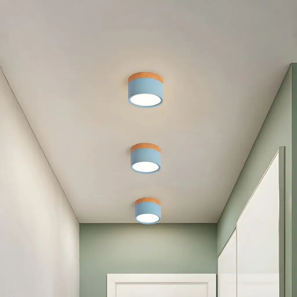 Küchendeckenleuchten mit Holzakzent und gebündeltem LED-Lichtstrahl für Flur und Schlafzimmer