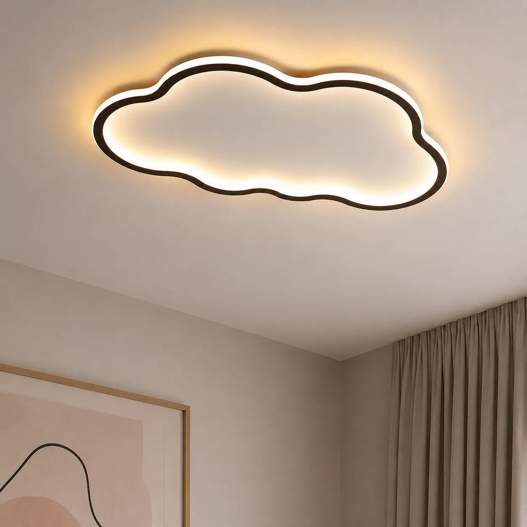 Plafonnier extra-plat en forme de nuage à la lumière chaleureuse