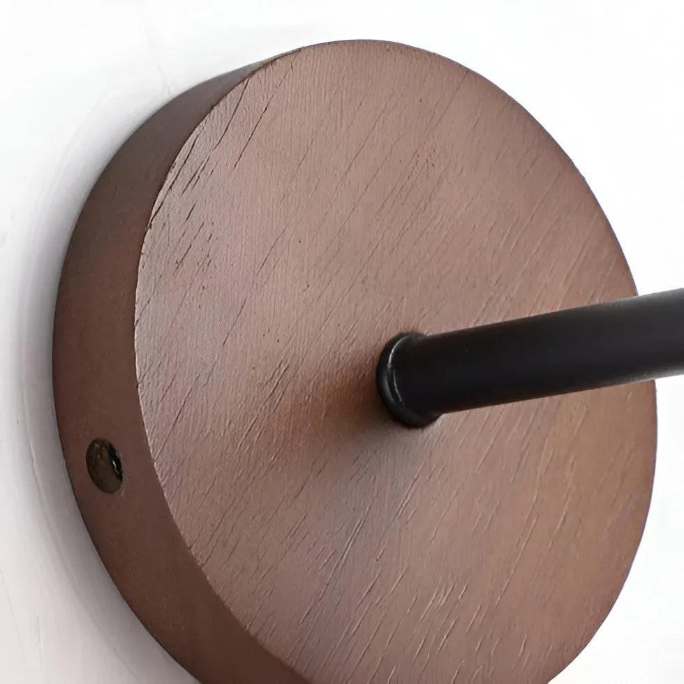 Wandleuchte mit kegelförmigem Travertinschirm und Holzrückplatte, modernes Lichtdesign