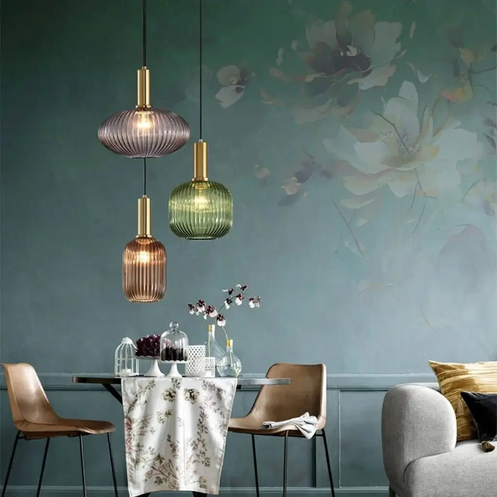 Suspension avec verre cannelé et éléments en métal Art déco