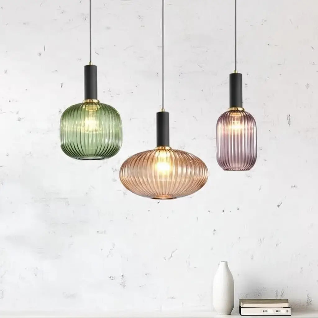 Suspension avec verre cannelé et éléments en métal Art déco