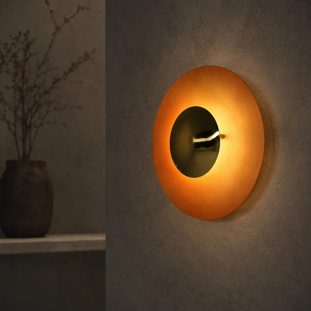 Applique murale avec abat-jour rond en métal et éclairage LED intégré à lumière chaude