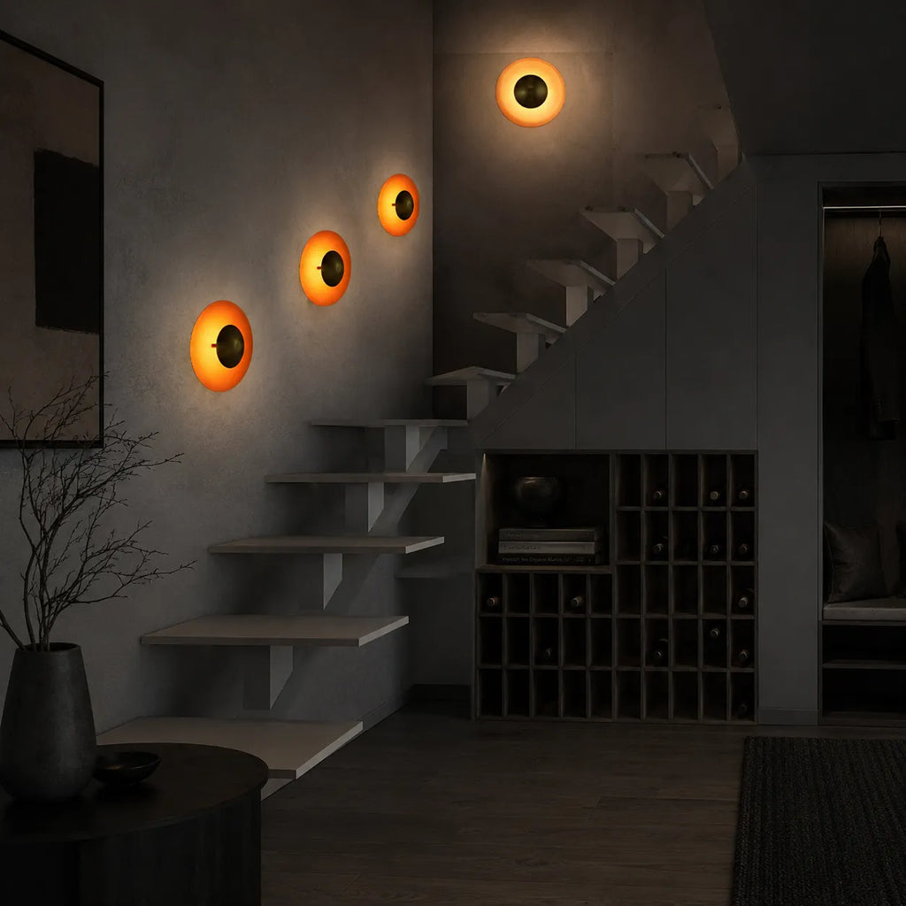 Applique murale avec abat-jour rond en métal et éclairage LED intégré à lumière chaude