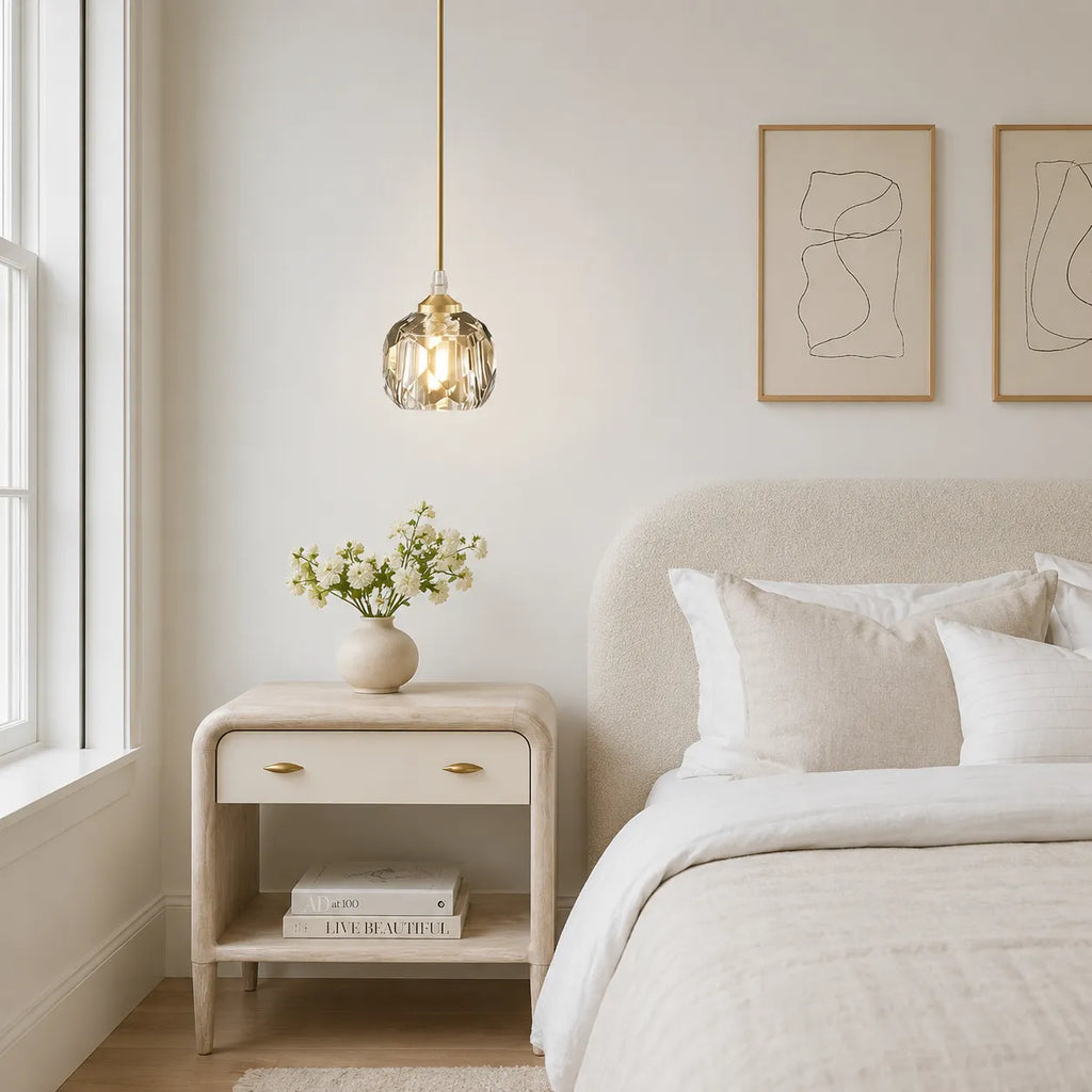 Suspension moderne en forme de globe en cristal facetté Livia
