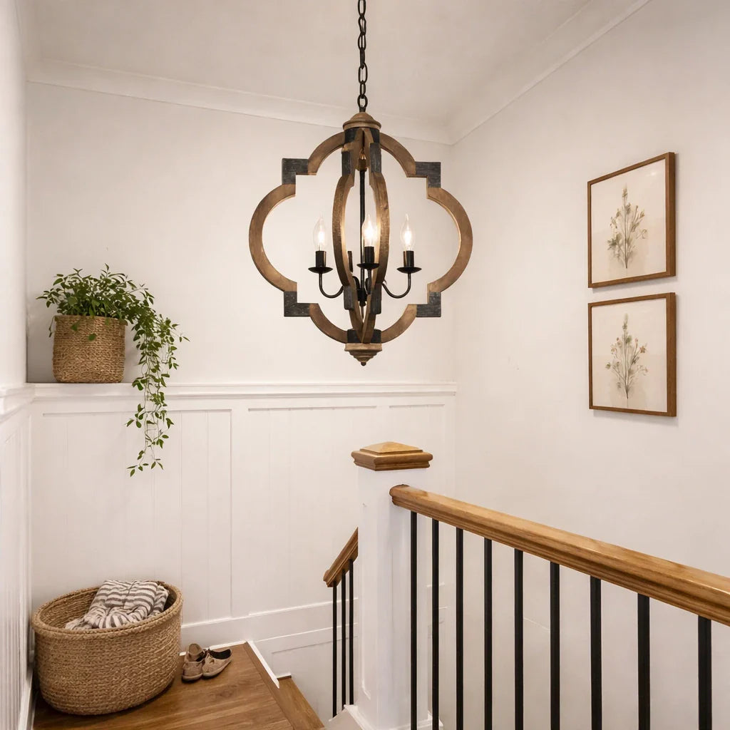 Lustre à 4 lumières avec structure de lanterne en bois et en fer noir