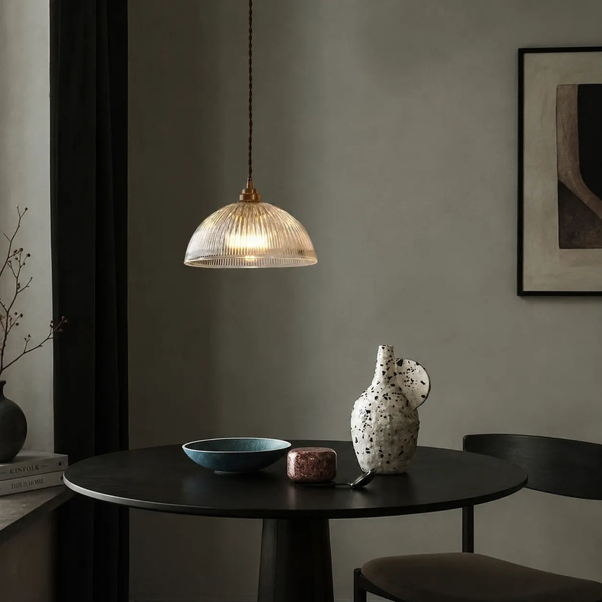 Greer Pendelleuchte im Landhausstil mit geripptem Glasdom