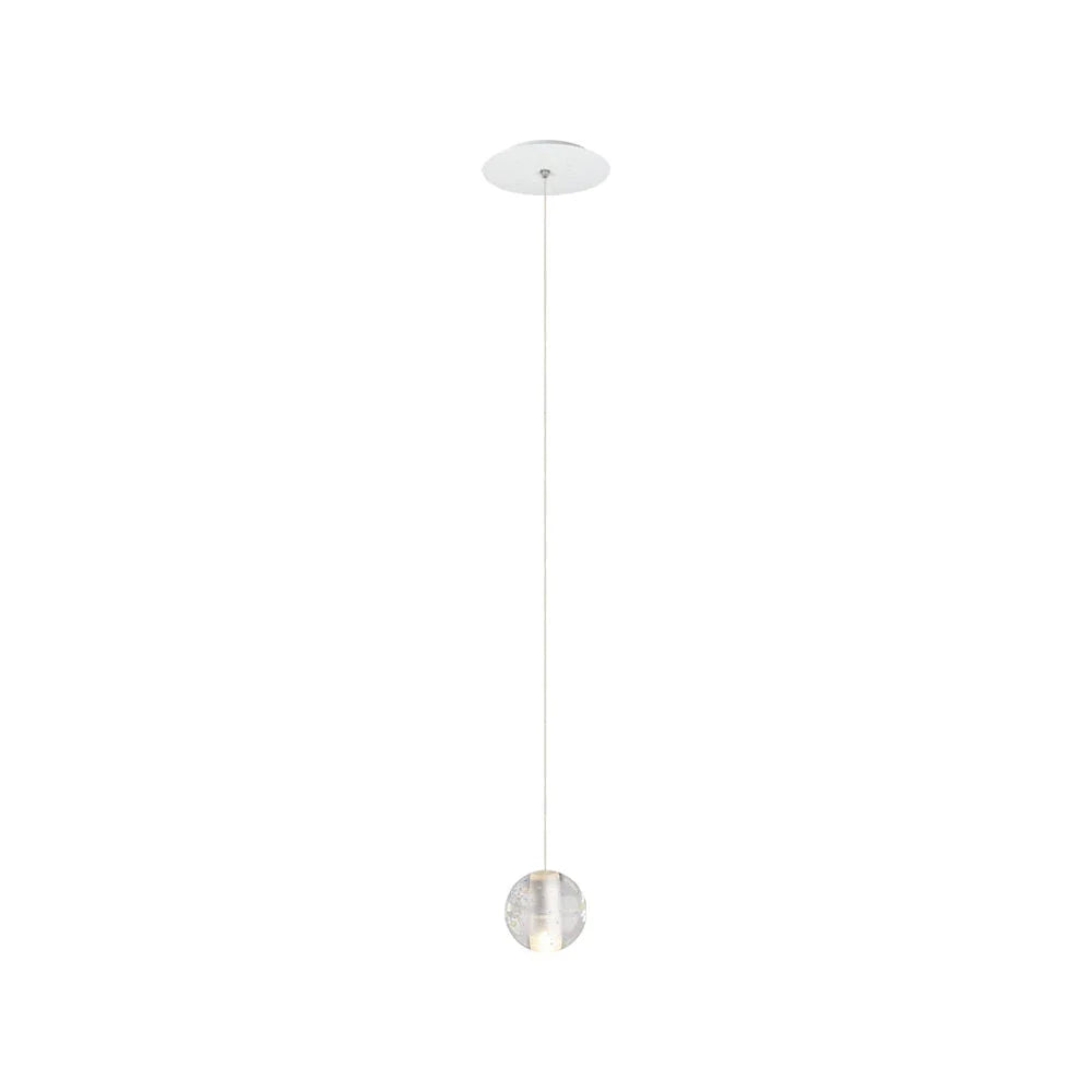 Suspension avec abat-jour en verre cristal en forme de goutte d’eau et finition chromée