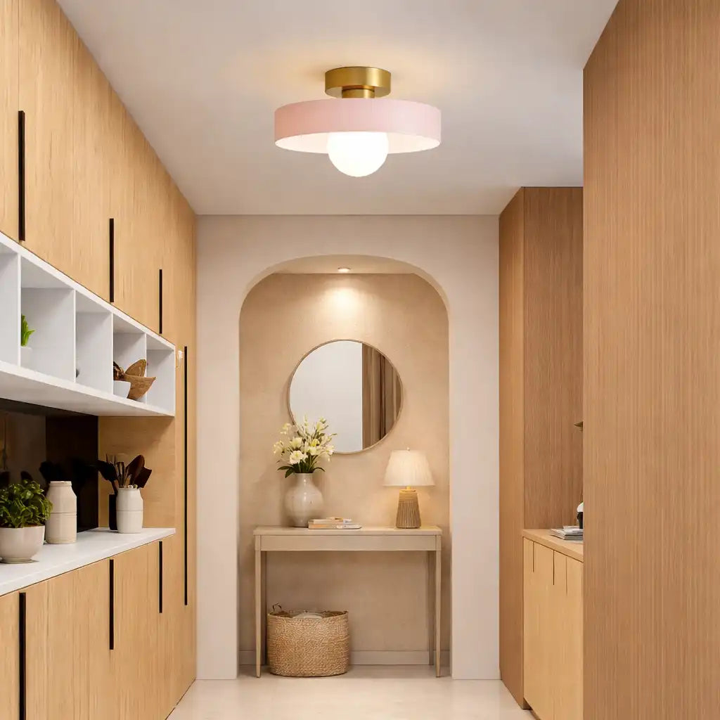 Plafonnier extra-plat de style Bauhaus avec abat-jour en verre pour cuisine
