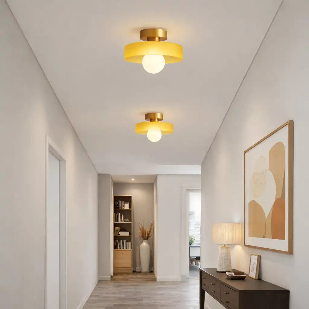 Plafonnier extra-plat de style Bauhaus avec abat-jour en verre pour cuisine