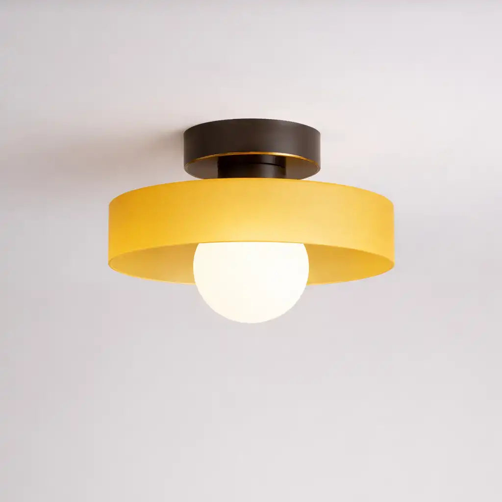 Plafonnier extra-plat de style Bauhaus avec abat-jour en verre pour cuisine