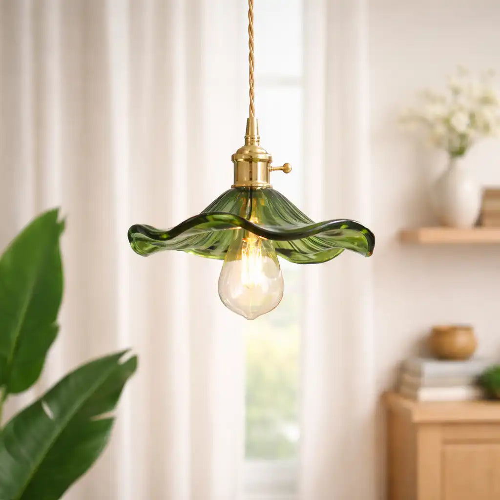 Suspension en verre au design floral moderne et à la hauteur réglable