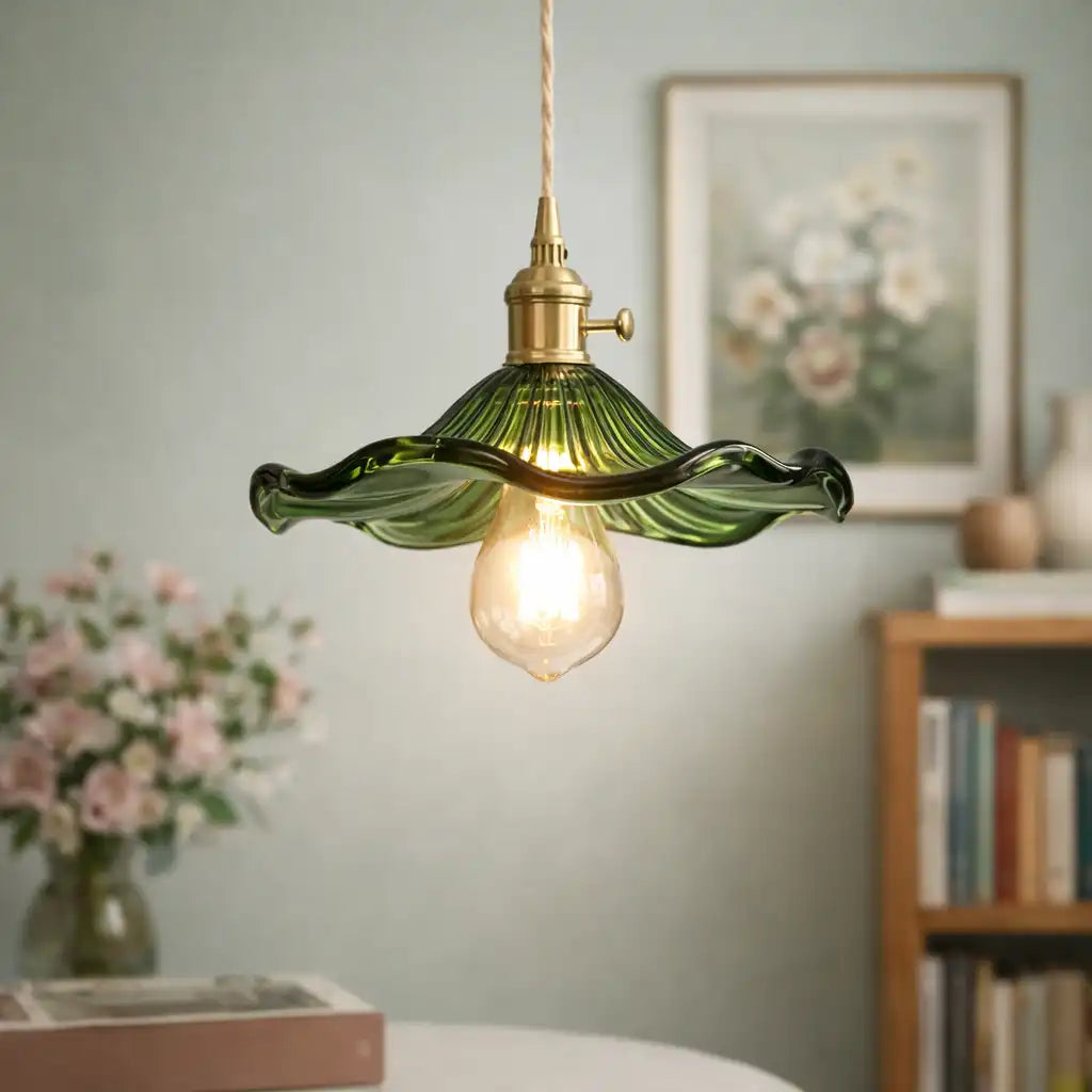 Suspension en verre au design floral moderne et à la hauteur réglable