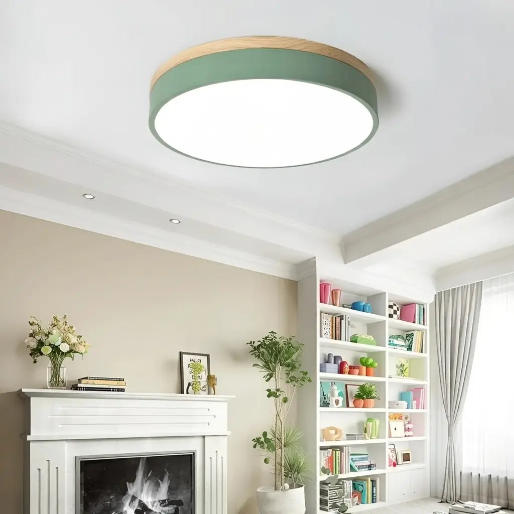 Plafonnier LED avec détail en bois naturel, pour chambre et couloir