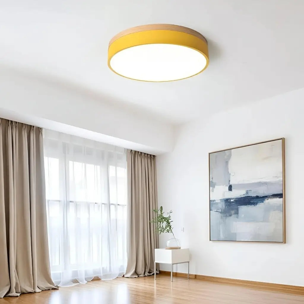 Plafonnier LED avec détail en bois naturel, pour chambre et couloir