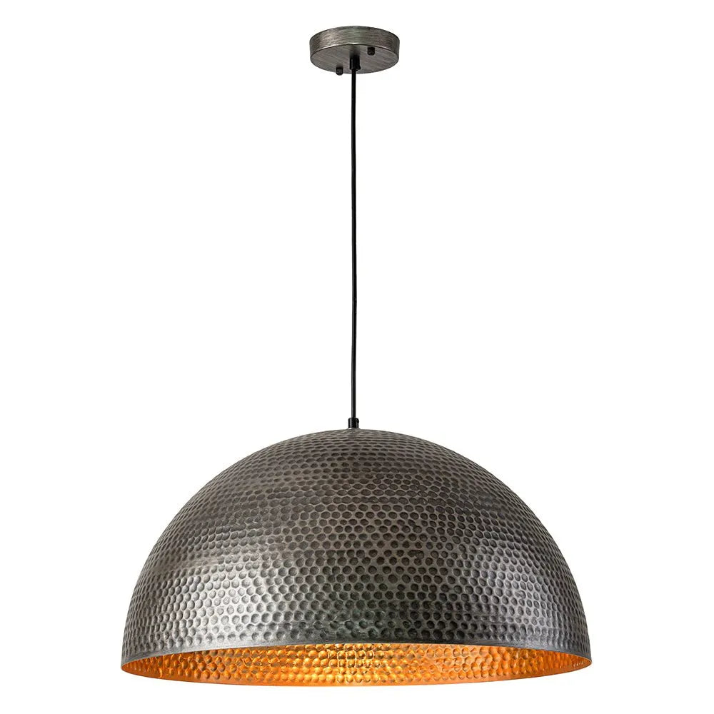 Lampada a sospensione Calix industriale con cupola in metallo martellato