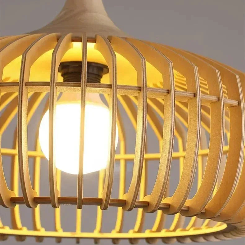 Suspensions de cuisine à la silhouette moderne inspirée d’un halo en bois naturel, à suspendre au plafond