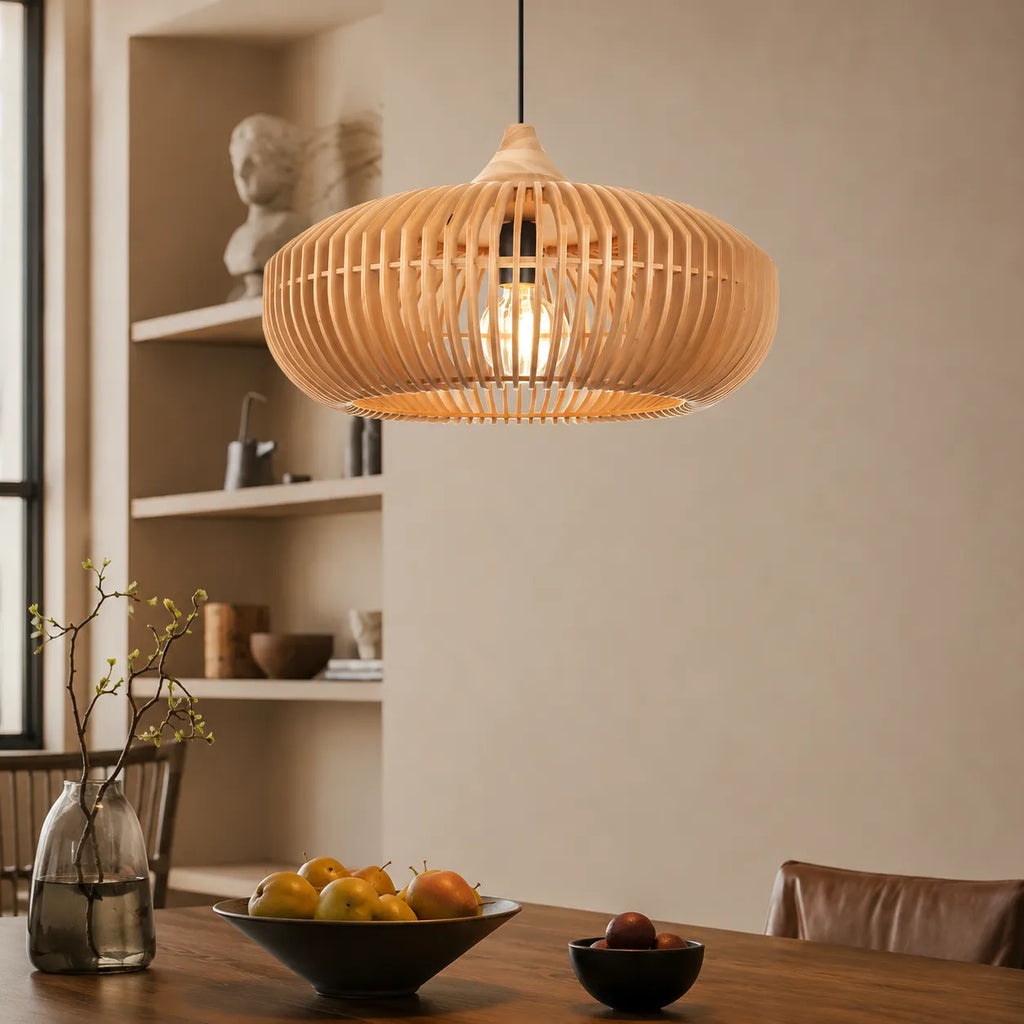 Suspensions de cuisine à la silhouette moderne inspirée d’un halo en bois naturel, à suspendre au plafond