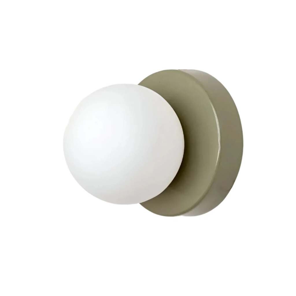Applique con globo in vetro smerigliato e piastra posteriore in metallo, installabile a parete o a soffitto