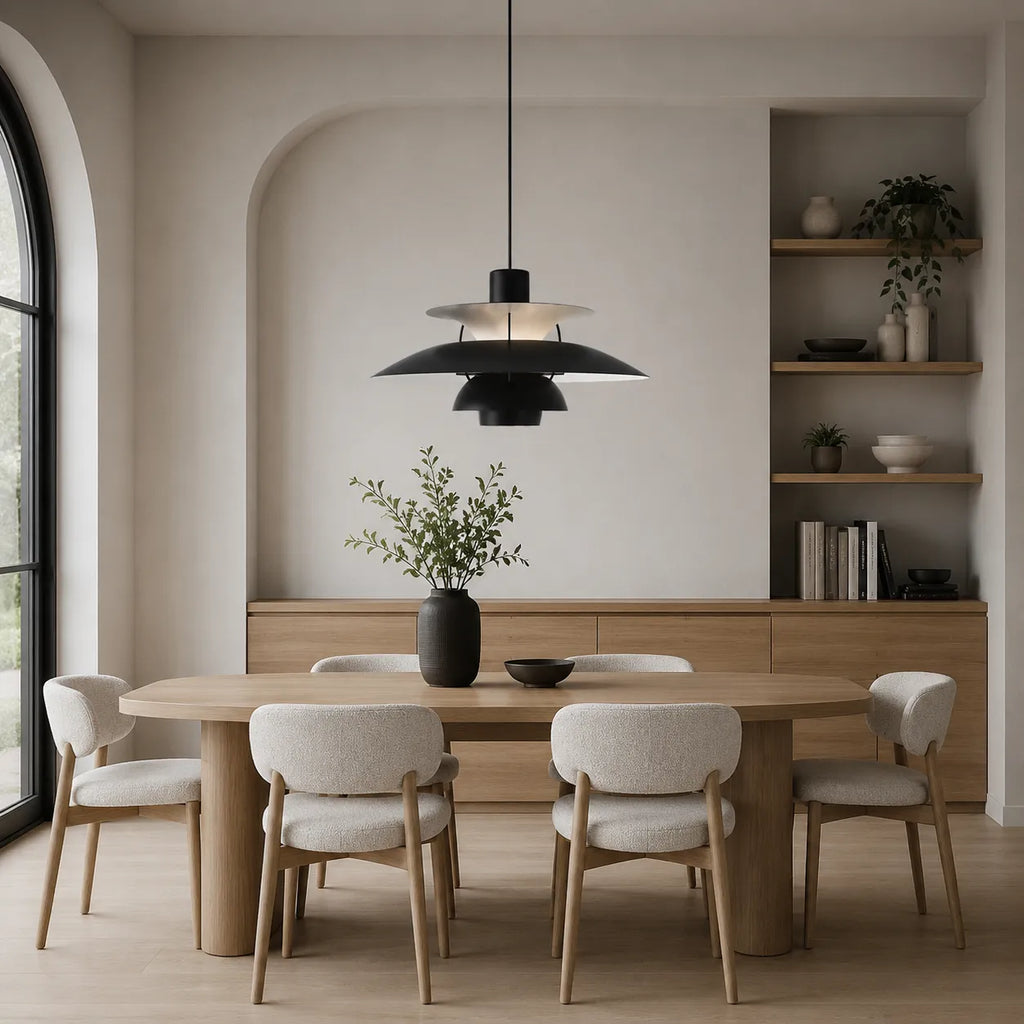Suspension en aluminium au design superposé et aux lignes nordiques scandinaves