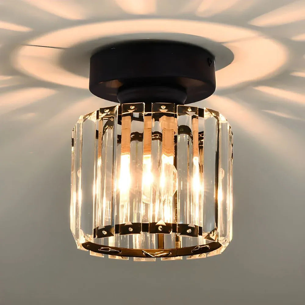 Plafonnier Lunara moderne semi-affleurant en laiton et cristal
