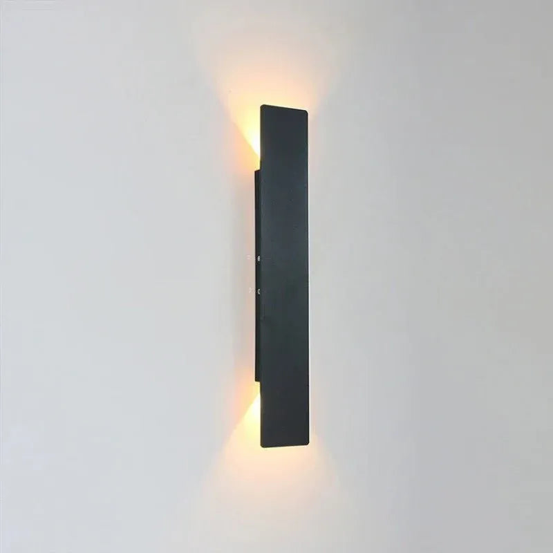 Lampada da parete per esterni minimalista Linden in alluminio, LED IP65