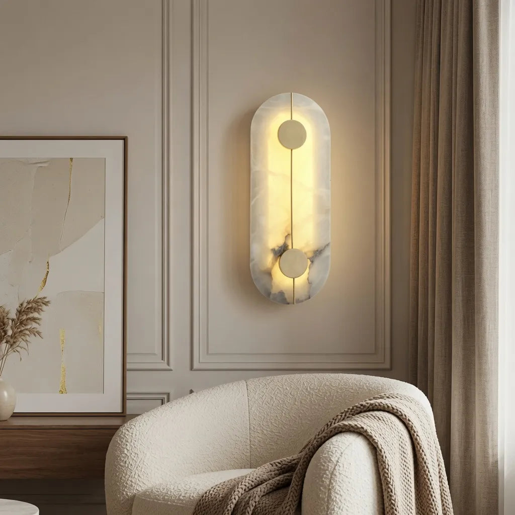 Wandleuchte mit Marmorschirm, Kupferrahmen und LED-Licht