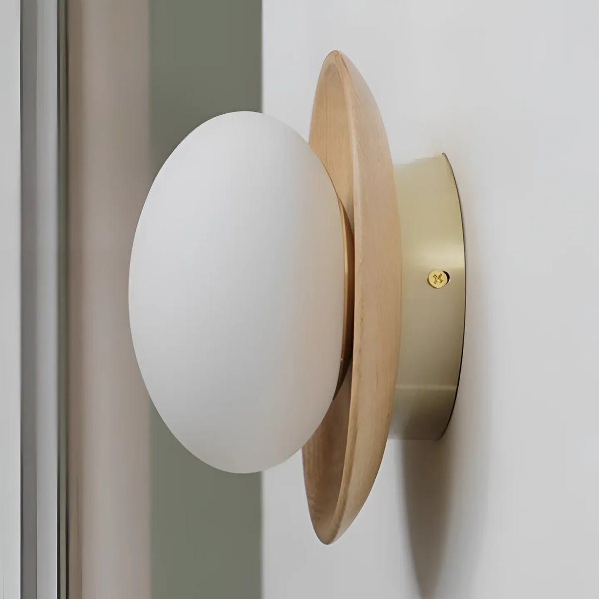 Applique murale à LED intégrées, au design minimaliste naturel et en laiton