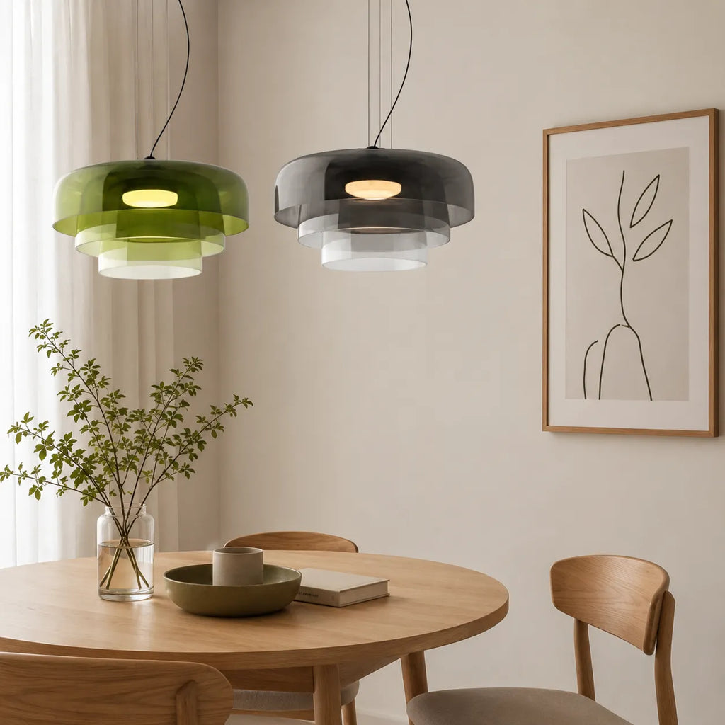 Lámpara colgante con vidrio escultural en capas e iluminación difusa y suave