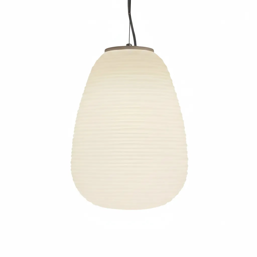Suspension avec verre opalin nervuré et suspension réglable