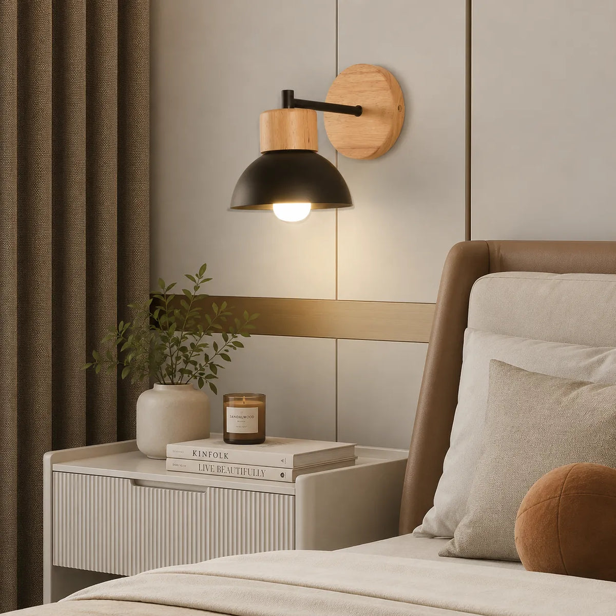 Applique da soggiorno con legno naturale e struttura in ferro, moderna e adatta al comodino