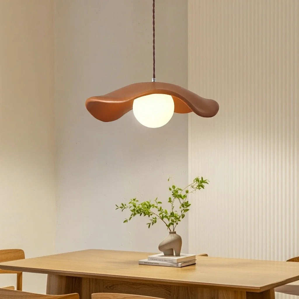 Pendant Light with Sculptural Resin Design and Adjustable Suspension for Dining Room