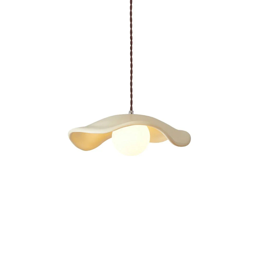 Pendant Light with Sculptural Resin Design and Adjustable Suspension for Dining Room