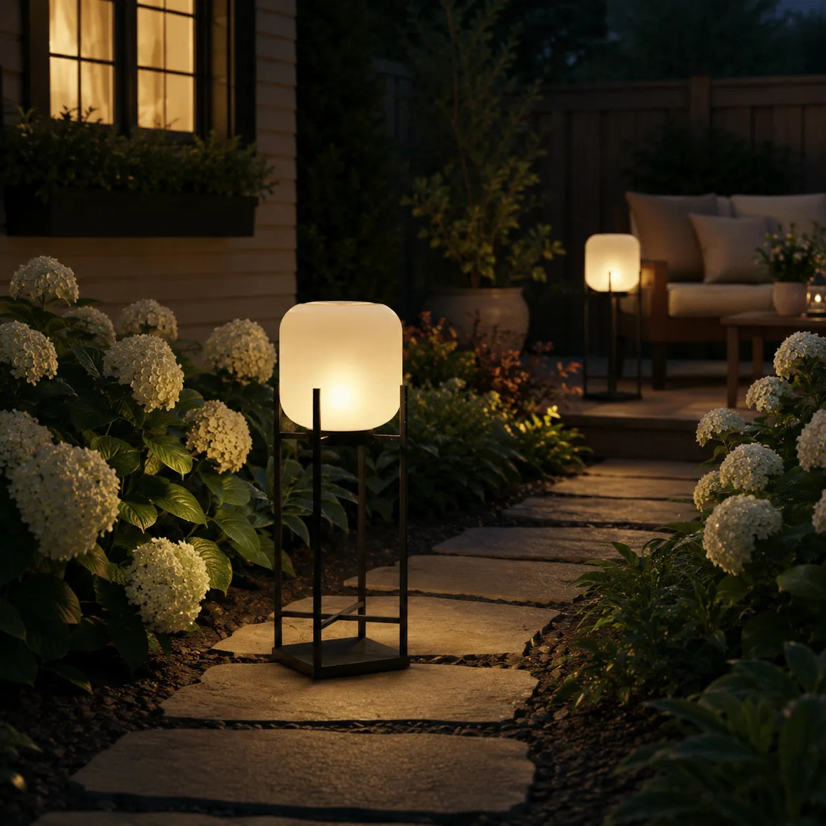 Lampadaire solaire à LED, étanche IP65, pour éclairer jardins, terrasses et allées