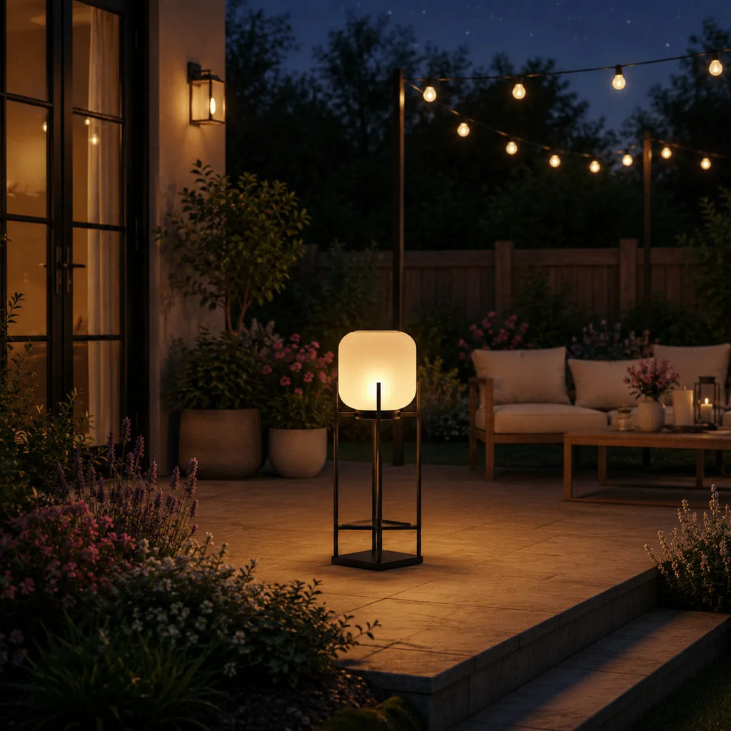 Lampadaire solaire à LED, étanche IP65, pour éclairer jardins, terrasses et allées