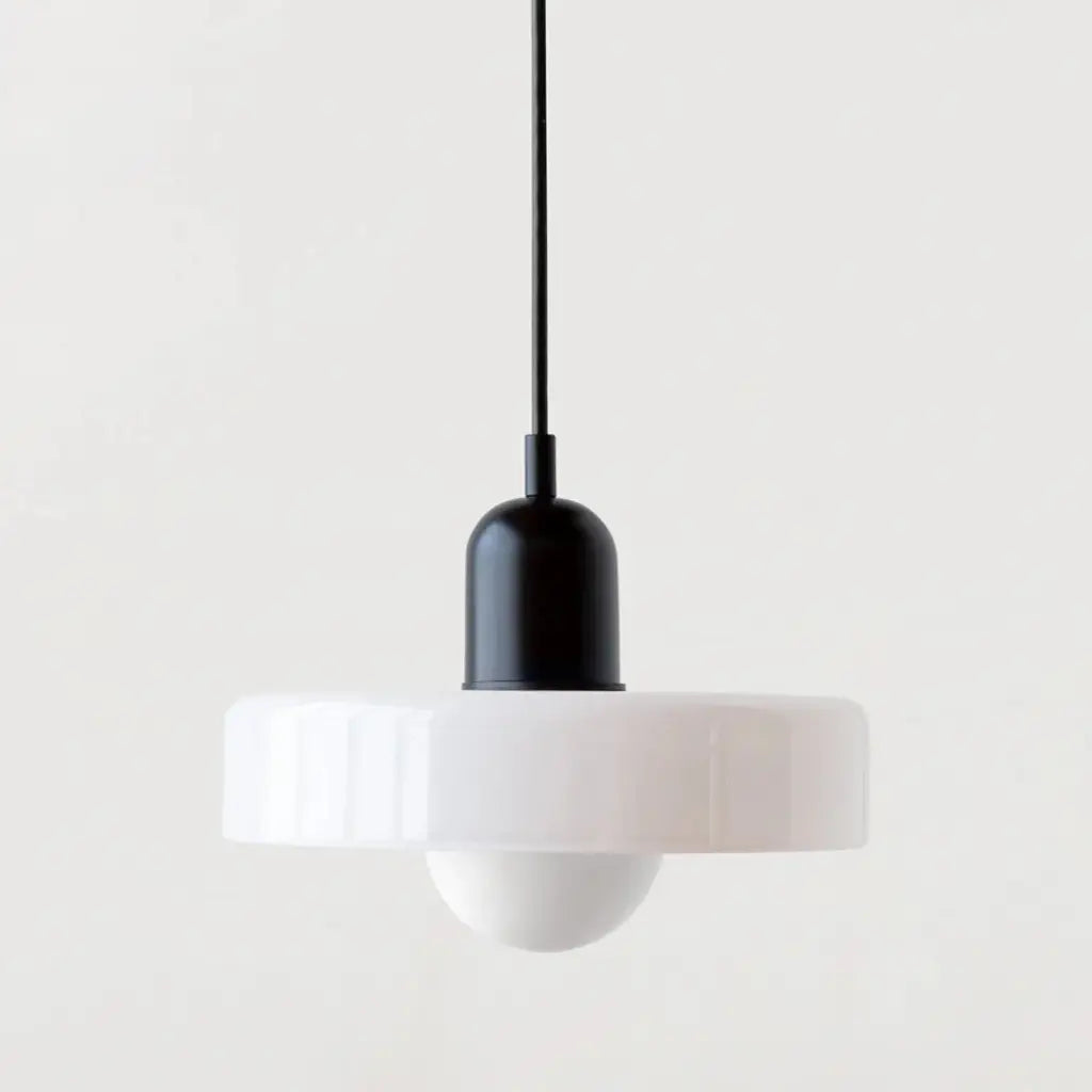 Sonnet Bauhaus-Pendelleuchte aus farbigem Glas
