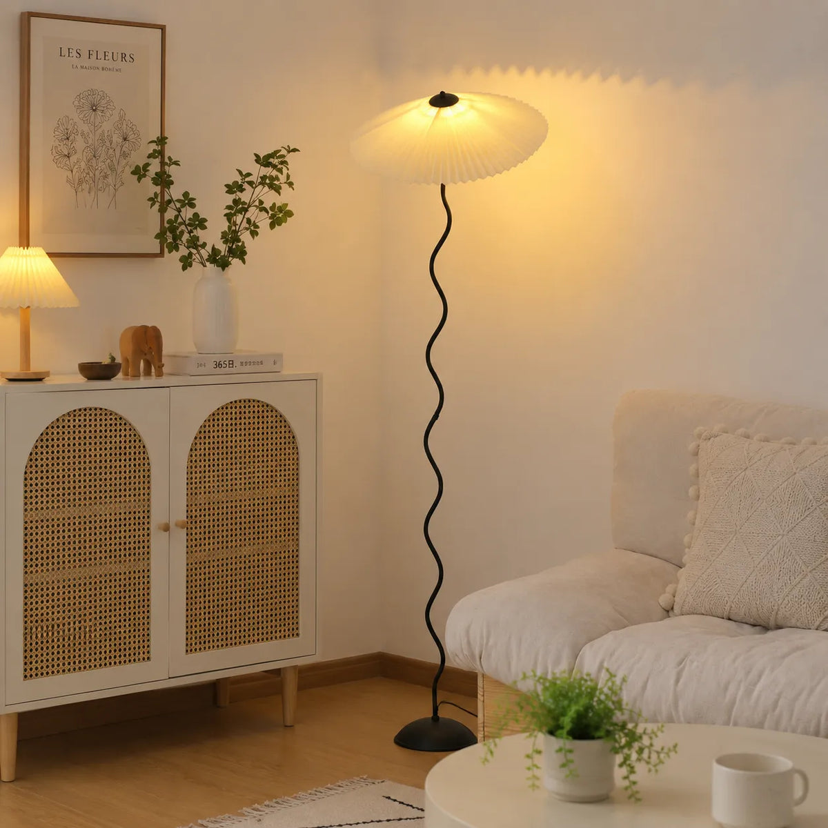 Floor Lamp with Modern Sculptural Metal Base and Fabric Shade 150cm Tall Standing Light