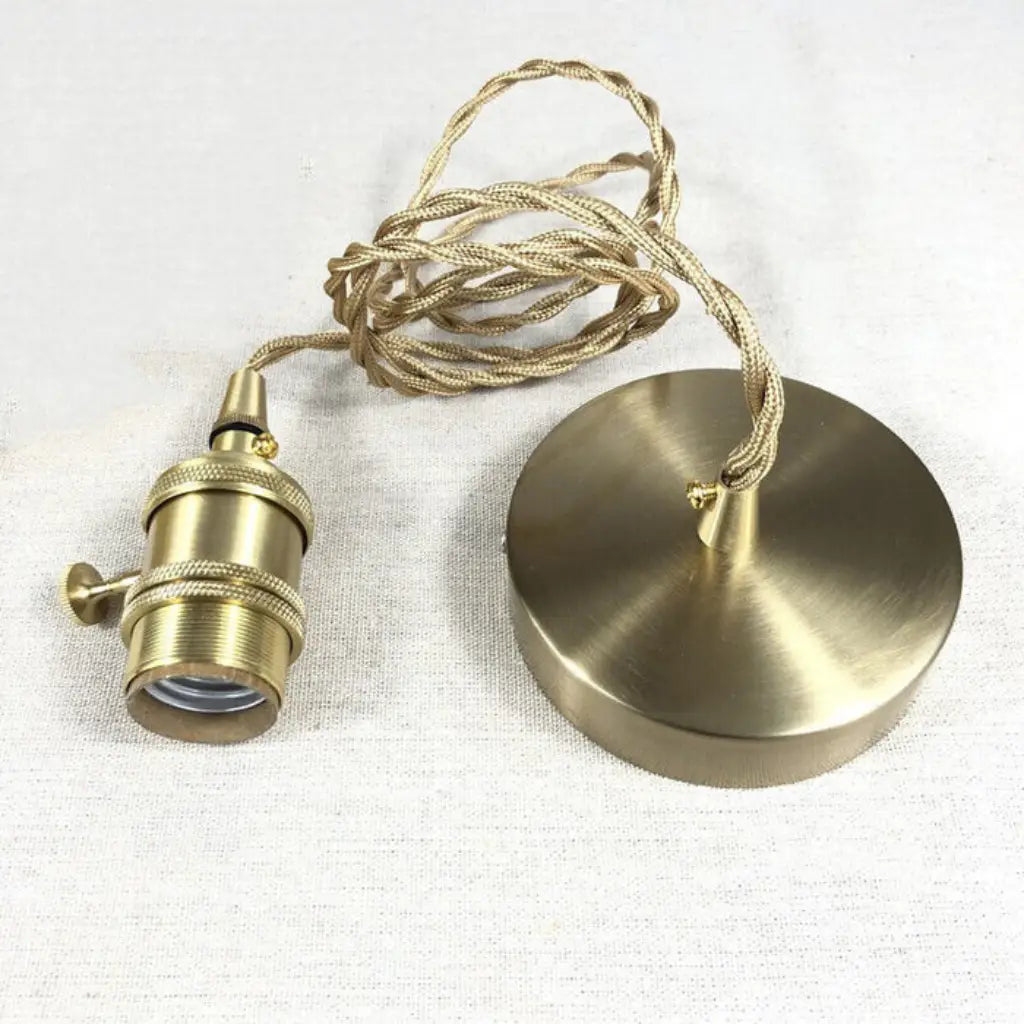 Lampada a sospensione con vetro pressato a coste e finiture in ottone