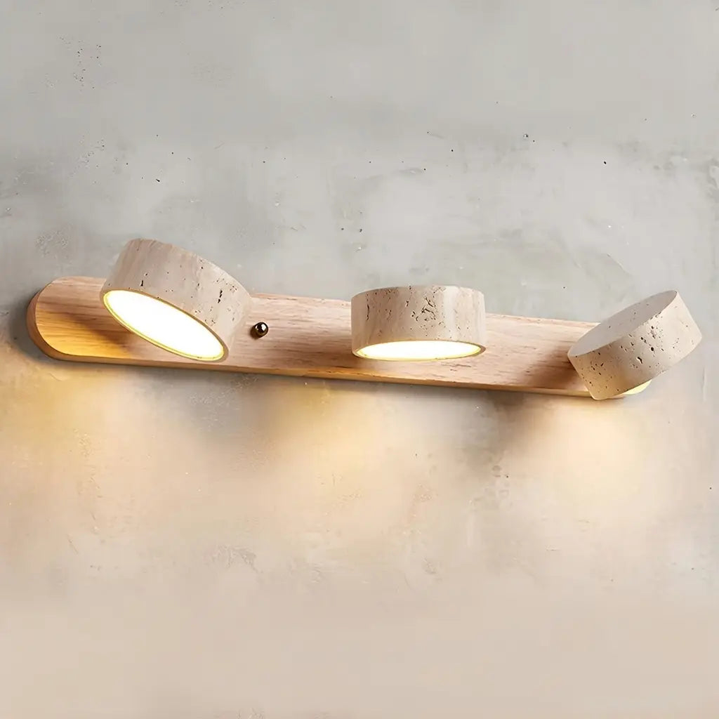 Lampade LED per specchio da bagno con faretti orientabili in travertino e piastra posteriore in legno naturale