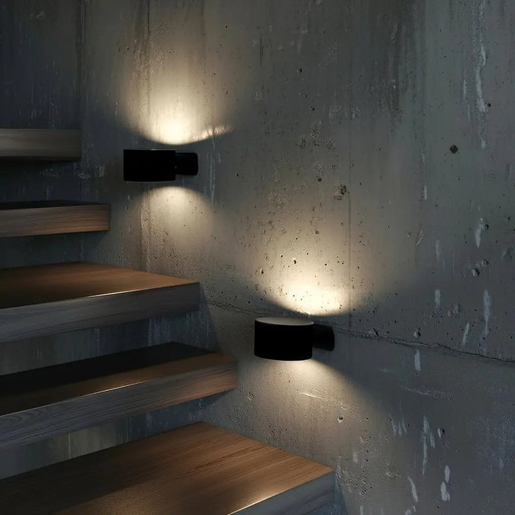 Applique senza fili con LED ricaricabile e testa magnetica orientabile