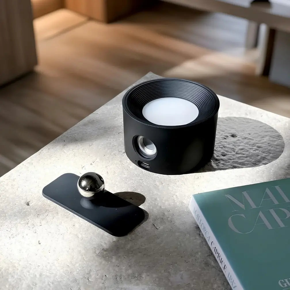 Applique senza fili con LED ricaricabile e testa magnetica orientabile