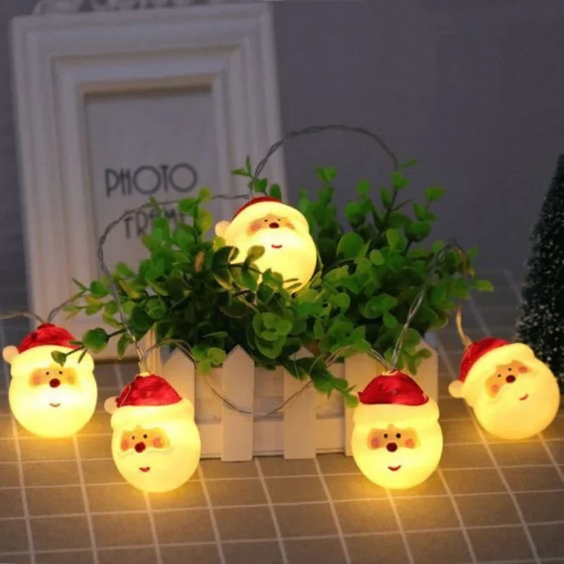 Christmas String Lights with 20 LED Santa Heads Battery Operated for Indoor Decoration - Image 2