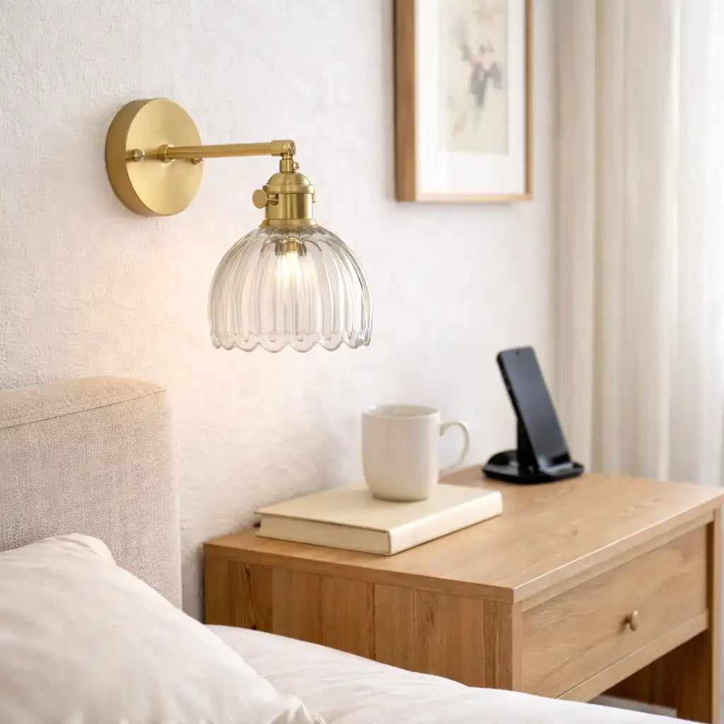 Aplique de pared con pantalla de vidrio en forma de tulipán e iluminación vintage para junto a la cama