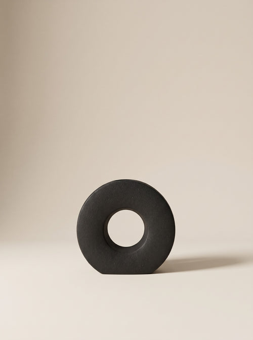 The Circular Vase — Lampelle studio