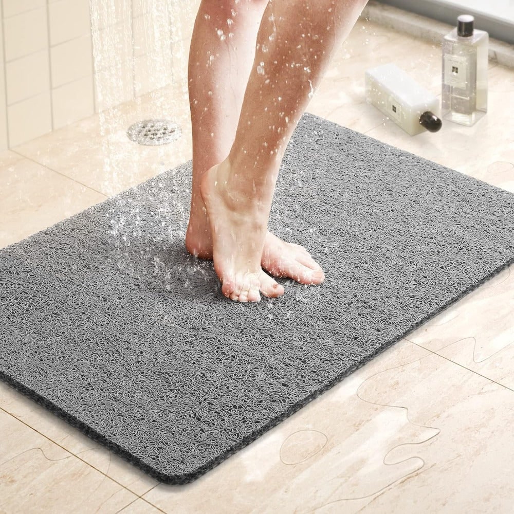 Non-Slip Bath Mat with Loofah Texture and Mesh Backing for Drainage - Image 1