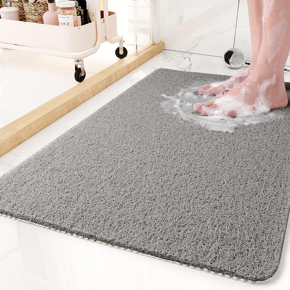 Non-Slip Bath Mat with Loofah Texture and Mesh Backing for Drainage - Image 2